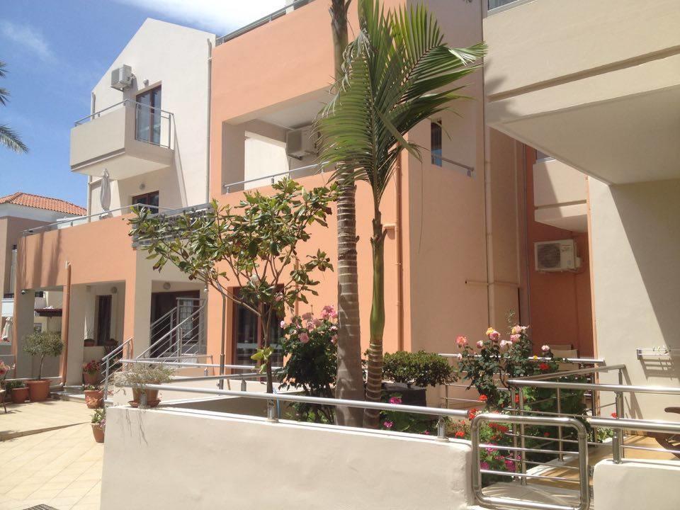 Kallitsakis Beach Platanias  Bagian luar foto